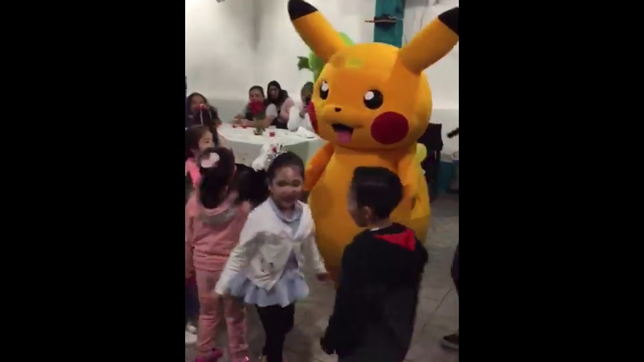 fiesta de pikachu